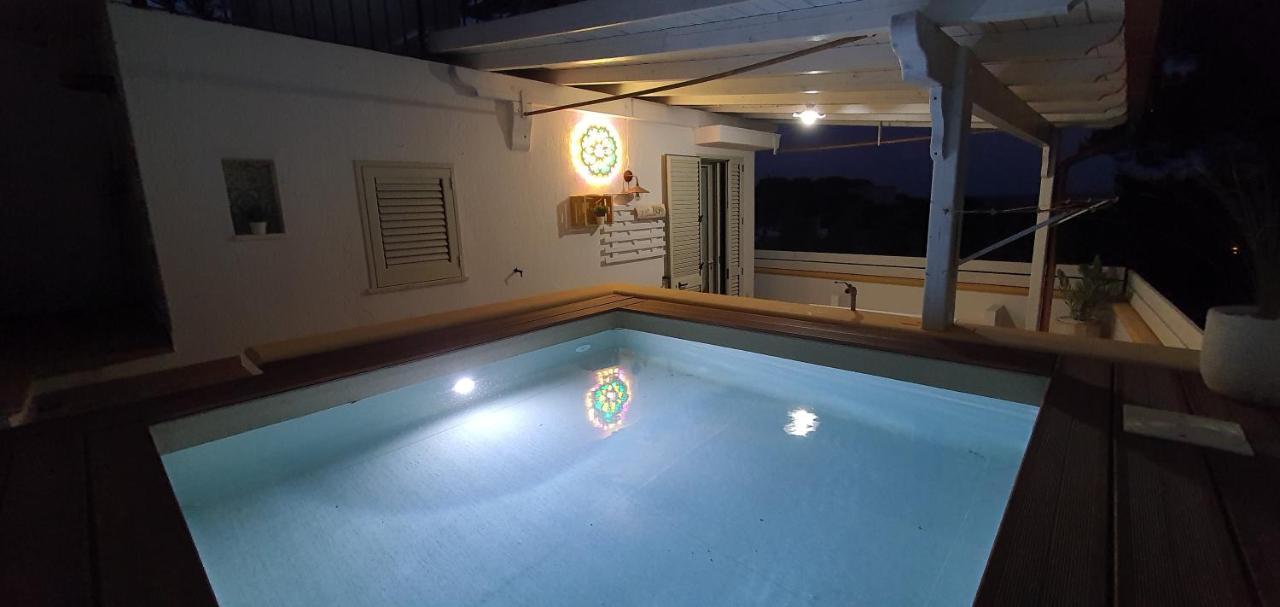 Casa Vacanze "Il Carrubo" Gagliano del Capo Exteriör bild