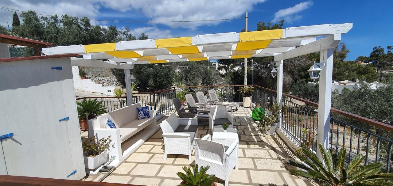 Casa Vacanze "Il Carrubo" Gagliano del Capo Exteriör bild
