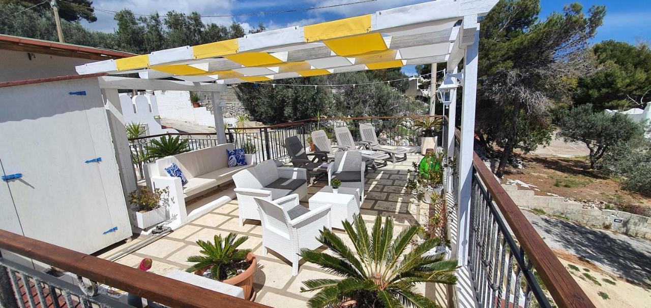 Casa Vacanze "Il Carrubo" Gagliano del Capo Exteriör bild