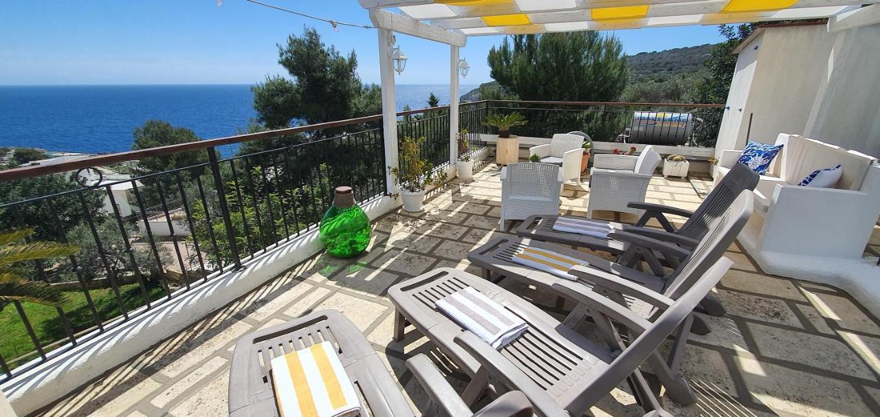 Casa Vacanze "Il Carrubo" Gagliano del Capo Exteriör bild